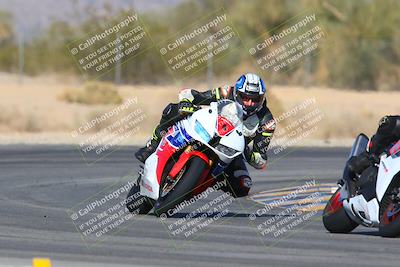 media/Jan-14-2024-SoCal Trackdays (Sun) [[2e55ec21a6]]/Turn 6 (125pm)/